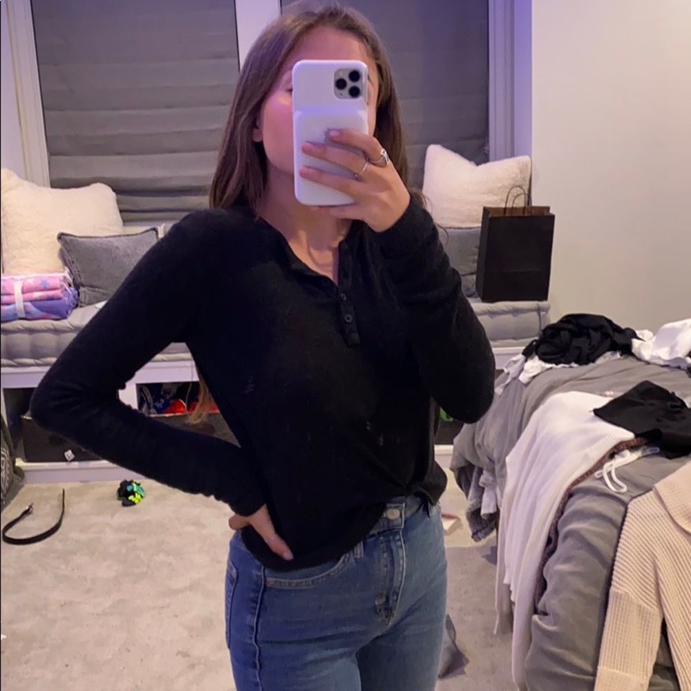 Brandy Melville long sleeve